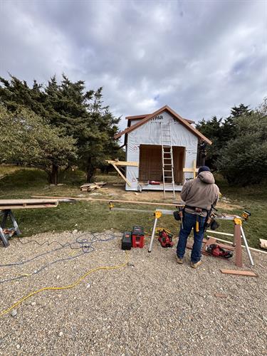 Exterior trim work in progress — red cedar details being installed with precision to bring this custom Nantucket shed to life. Built to last, designed to match the property’s timeless coastal charm.  Exterior trim work in progress — red cedar details being installed with precision to bring this custom Nantucket shed to life. Built to last, designed to match the property’s timeless coastal charm.