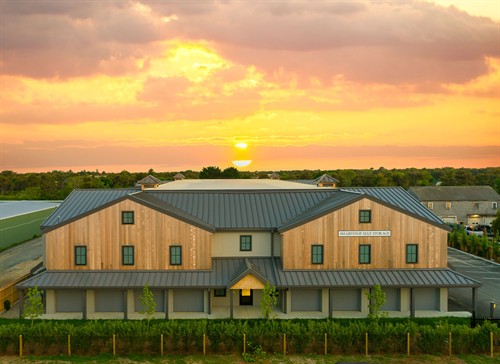 Gallery Image Nantucket_Storage_HeadOn_LR.jpg