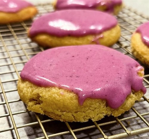 Gallery Image blueberry_lemon_cookies.jpg