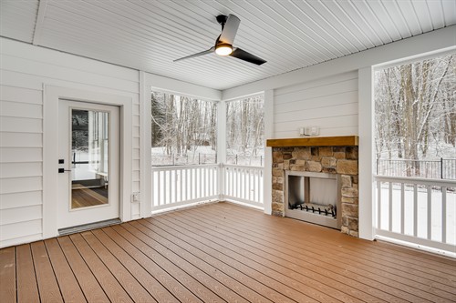 Gallery Image Deck_(covered_with_fireplace_and_fan)_RR.jpg