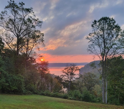 Gallery Image sunrise_with_ball_sun_crop_-_Copy.jpg