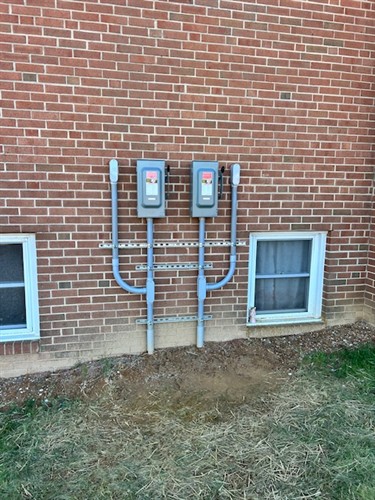 Gallery Image IMG_9960.jpg