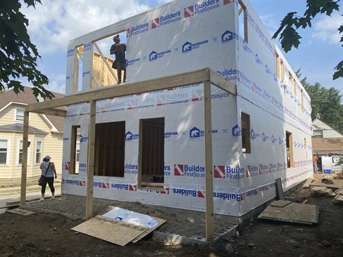 Gallery Image New_Home_framing.jpg
