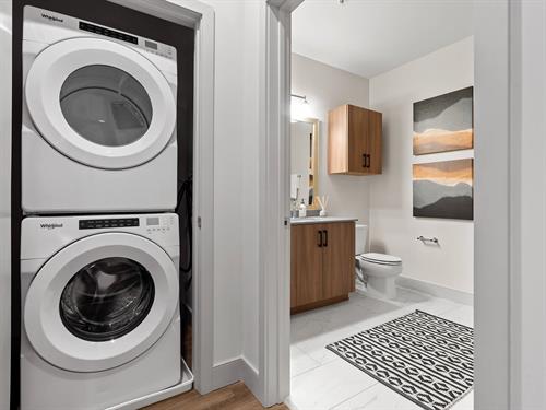 Gallery Image Washer_and_Dryer_at_VERO_Apartments_in_Chelsea_MA.jpg