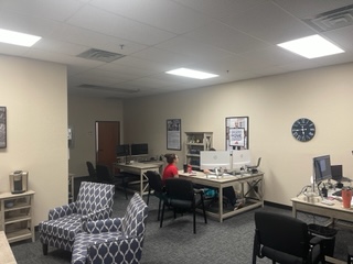Office - workstations/desk area