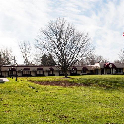 Gallery Image villa_outside_2.jpg