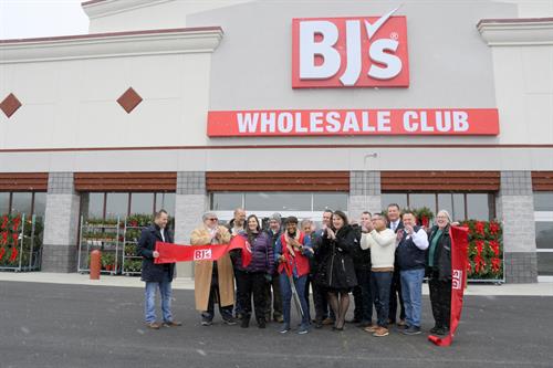 BJ's Wholesale Club grand opening in South Fayette