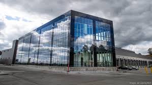 Gallery Image Cargo_4_office.jpg