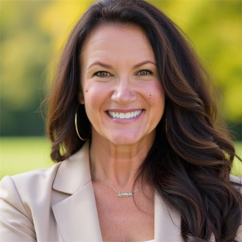 Lori Davis - REALTOR® on Team Rahill Real Estate