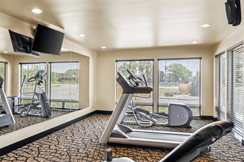 Gallery Image FitnessCenter1.jpg Gallery Image FitnessCenter1.jpg