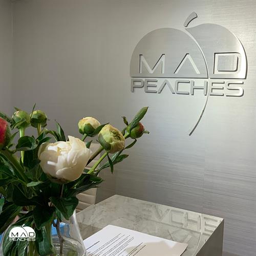 Gallery Image Mad-Peaches-Med-Spa-Cherry-Creek-Chamber-2.jpg