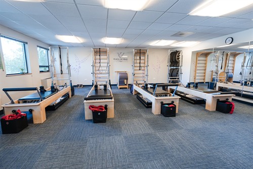 Gallery Image 2024.09.25_Peace_of_Mind_Pilates-232.jpg