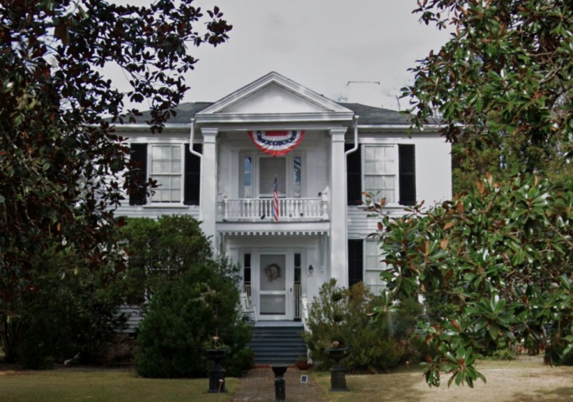 Image for Revolutionary War History meets Hometown Charm