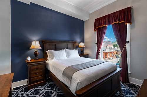 Hotel St. Cloud Suite
