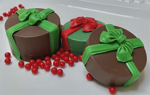 Christmas chocolate covered oreo's (large and small size pictured)