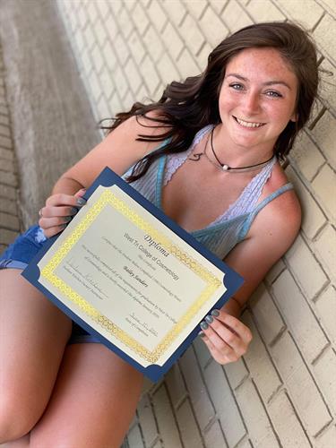 COSMETOLOGY GRADUATE COSMETOLOGY GRADUATE