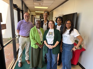 Gallery Image IMG_4945_(1)_(2).jpg