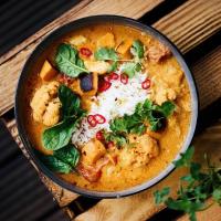 Indian Classics with Sanjay: Chicken Curry