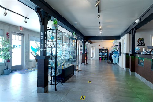 Cape Cod Cannabis is the best dispensary on Cape Cod. Always worth the trip!