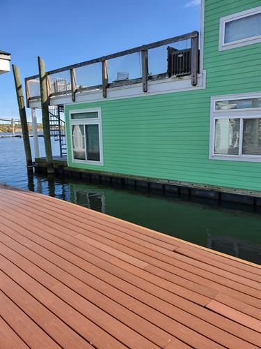 Floating Villa in New Orleans