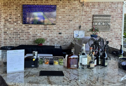 Gallery Image Private_Engagement_Party2.jpg