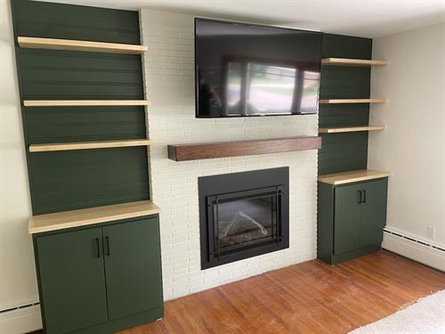 Gallery Image Fireplace_Gustasfon.JPG