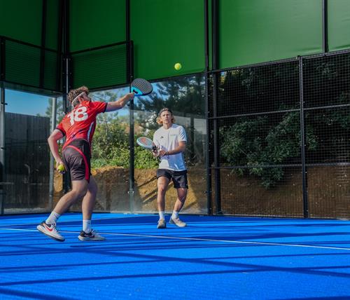 On-site padel tennis courts