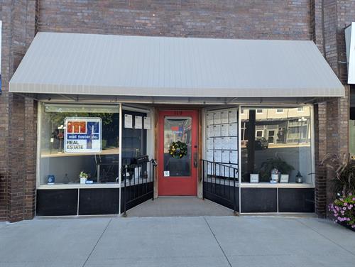 Aledo, IL Real Estate Office