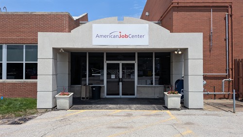 Gallery Image american-job-center-rock-island.jpg