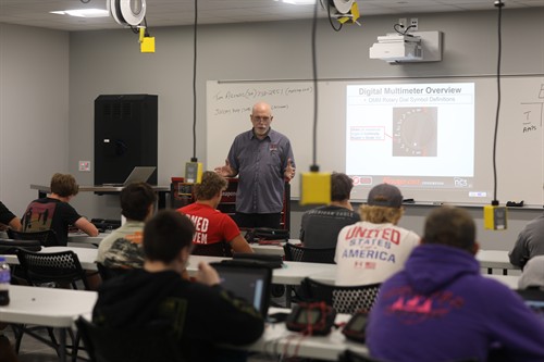 EICC instructor teaches in the Diesel Tech Classroom at the Regional Innovation Center