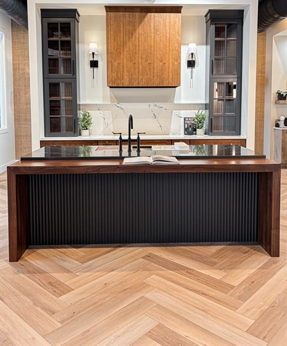 Gallery Image IMG_6893.jpg