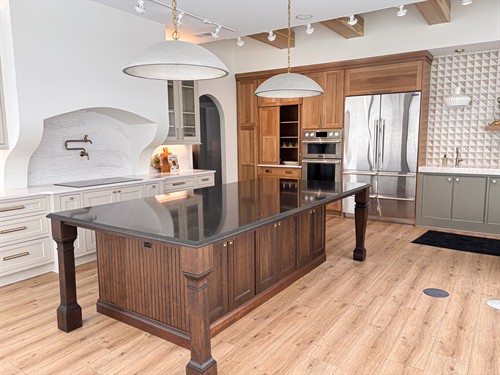 Gallery Image IMG_7086.jpg