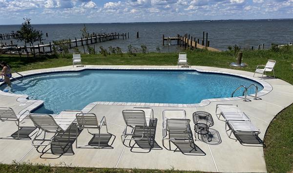 Impressive Waterfront Home - Pool, Pier, and Sunsets Impressive Waterfront Home - Pool, Pier, and Sunsets