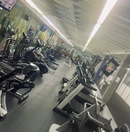 19,000 Square foot Gym open to public
