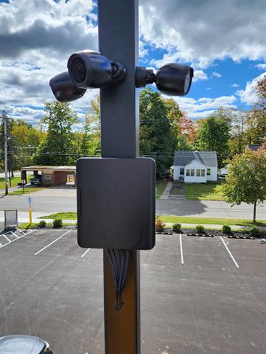 4 cameras on a outdoor light pole