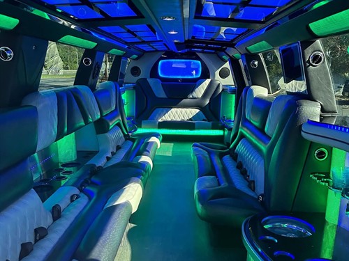 Gallery Image excursion-limo-interior-atlanta.jpg