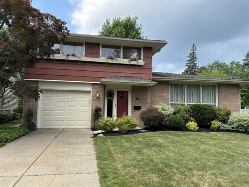 Gallery Image Exterior-house-painting-amherst-ny-carrigan-painting-finished.jpg