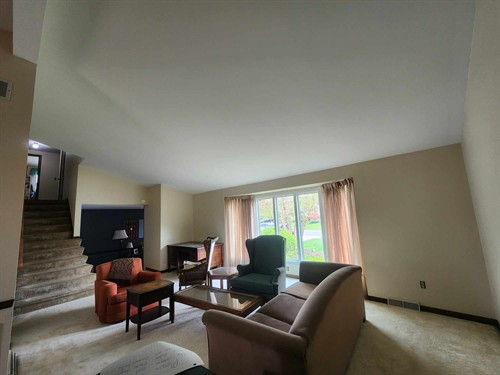 Gallery Image living-room-painting-after-by-carrigan-painting-in-willow-ridge-estates-amherst-ny_(5).jpg