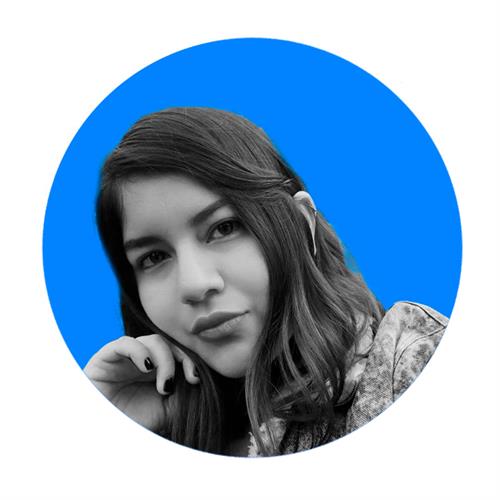 Ismenia Espinoza- UX/UI Designer 