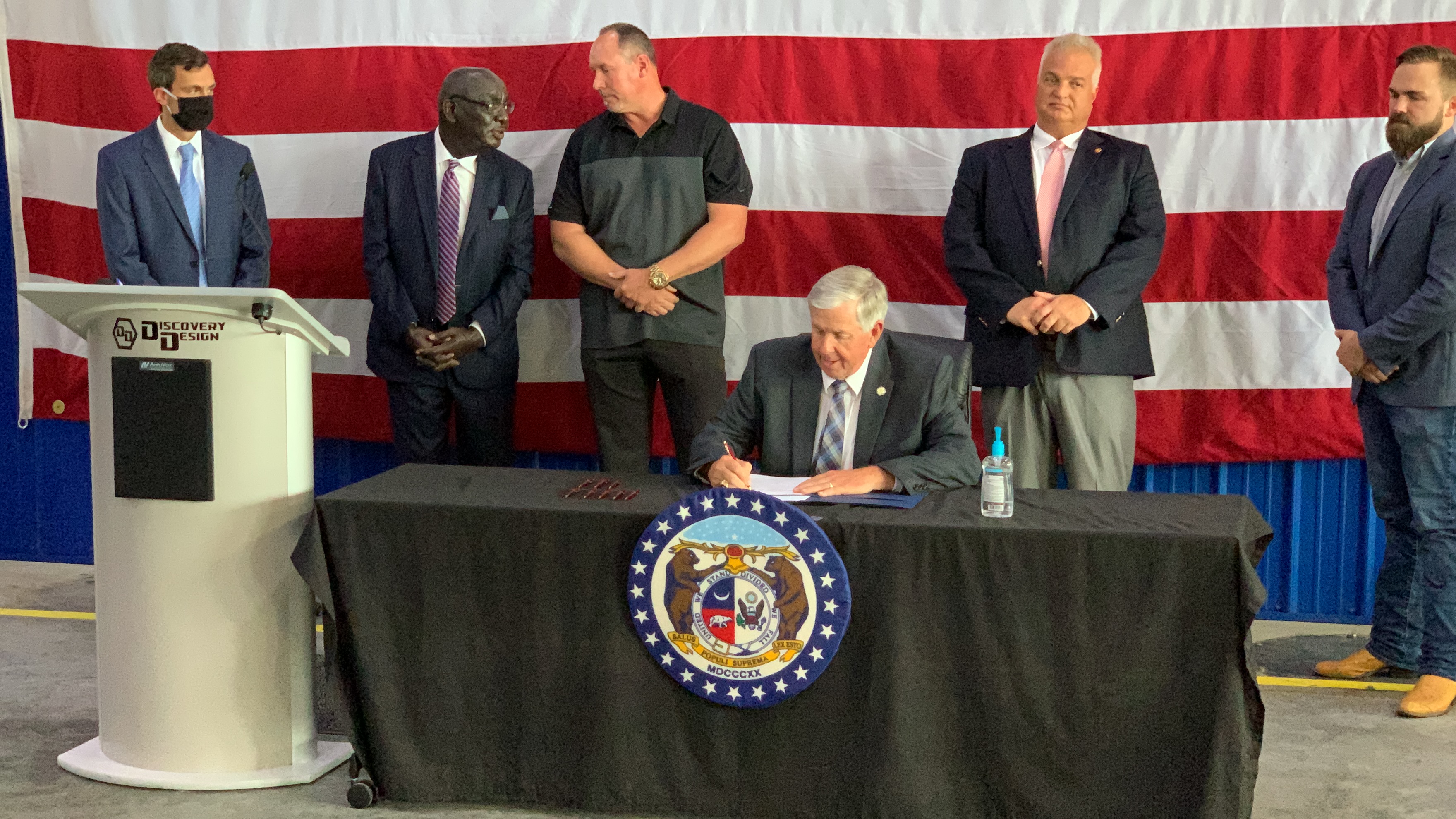 Image for GOVERNOR PARSON SIGNS SB 591 REGARDING PUNITIVE DAMAGES AND UNLAWFUL MERCHANDISING PRACTICES