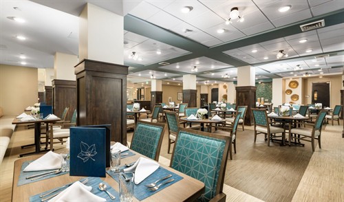 Gallery Image IPLG_Dinnig_Room.jpg