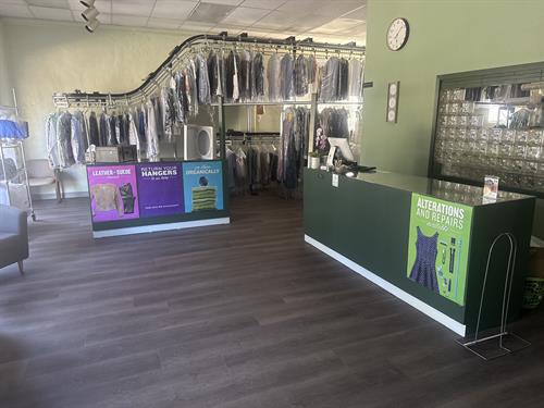 Gallery Image IMG_1496.jpeg