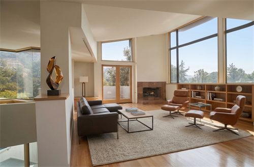 Gallery Image BO_Int_View_1.png