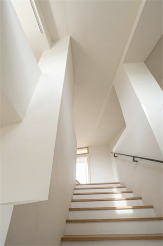 Gallery Image BO_Int_View_5.png