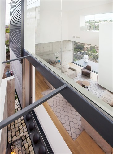 Gallery Image fig_image_1_51.jpeg