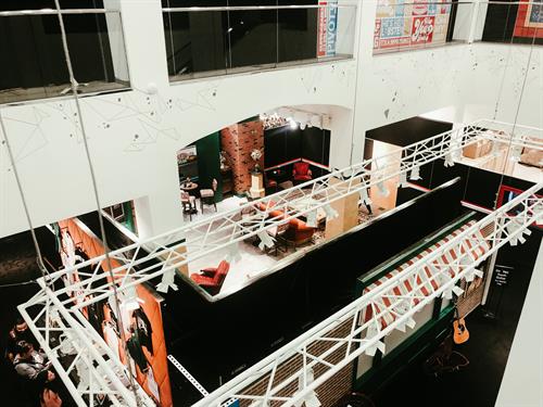 The Friends' Experience for Warner Bros. 