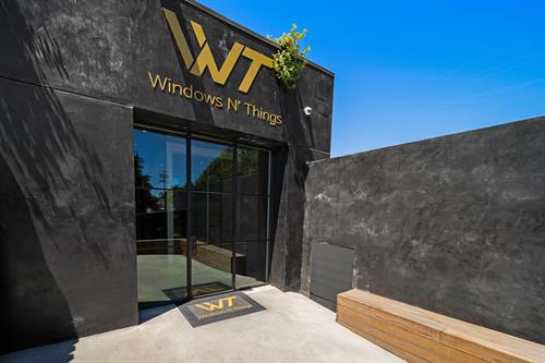 Gallery Image 21300_Hart_St_LA360VR-3.jpg