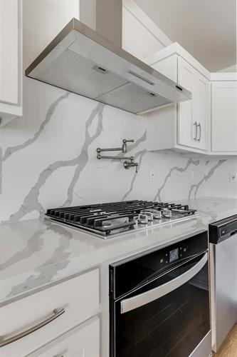 Gallery Image AC2A2652.jpeg