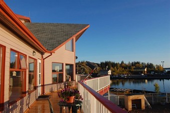 The Aurora Bayside Inn