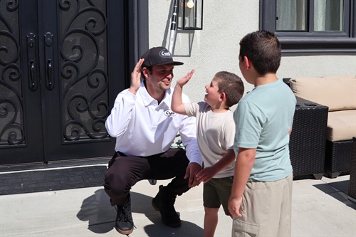 Gallery Image High_Five.JPG
